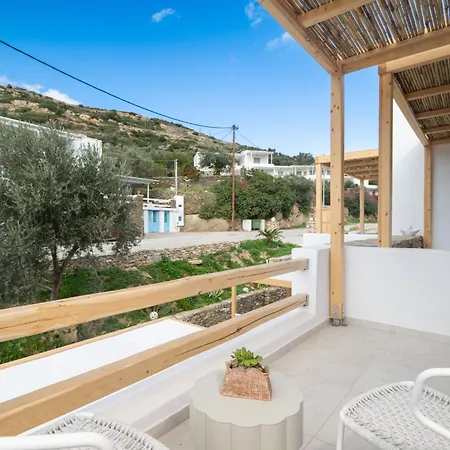 Miles Away Residences Apartman
