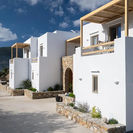 Miles Away Residences Apartman